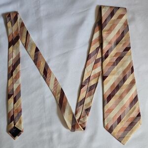Crazy Horse A Claiborne Company Peach, Beige and Maroon Diagonal Silk Stripe Tie